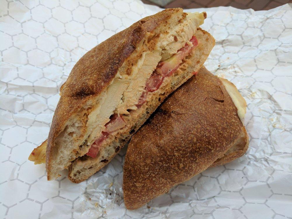 Boston News Café