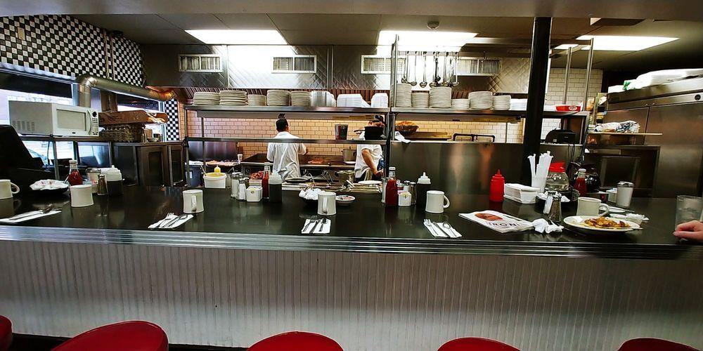 Mike's City Diner